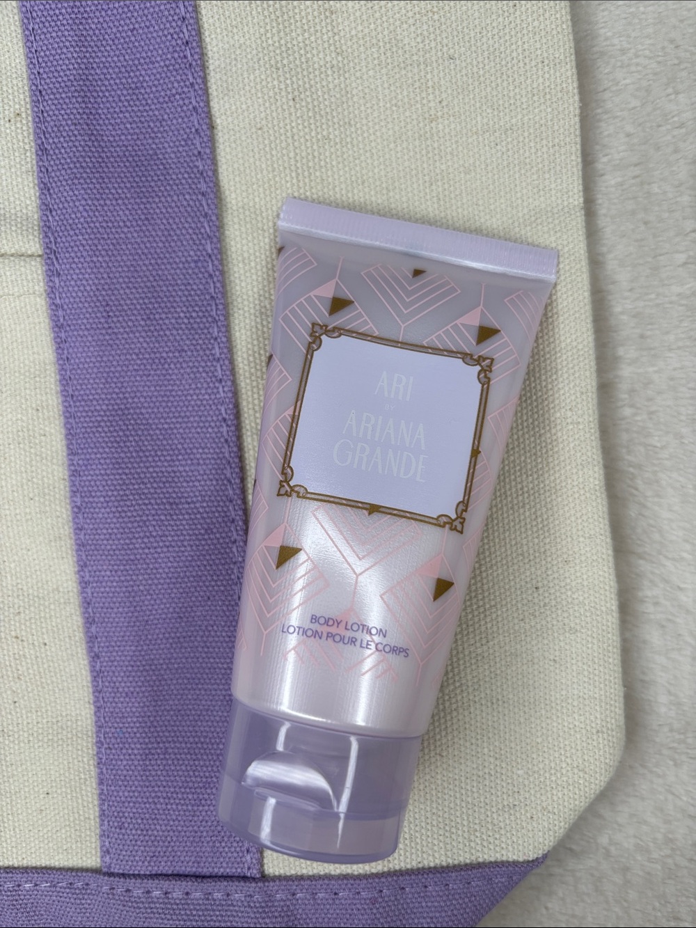 Ariana Grande Lotion and Trader Joe’s Tote Bag Bundle - Picture 2 of 8